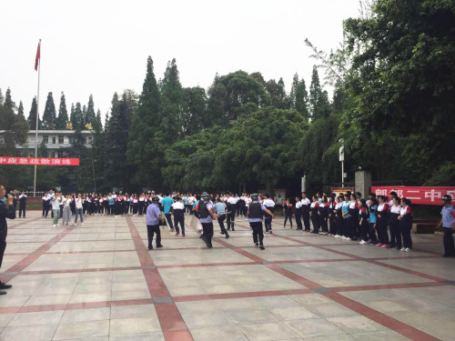 防暴演练2.jpg